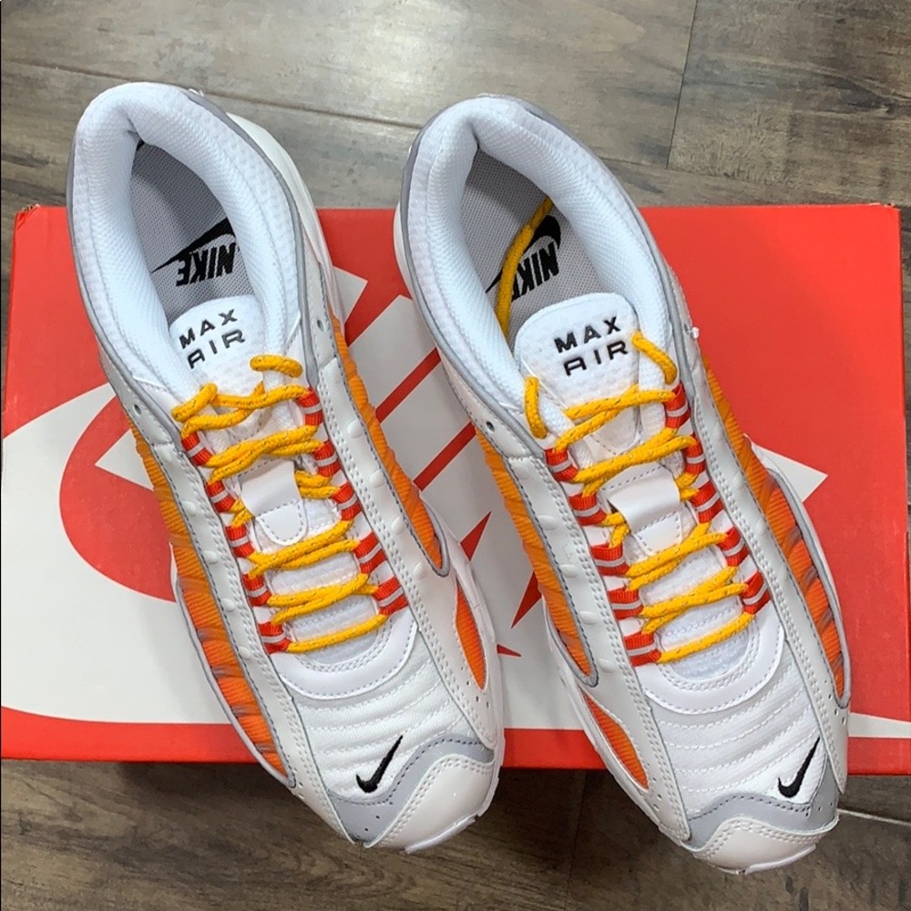 NIKE AIR MAX TAILWIND IV NRG - Picture 3 of 16